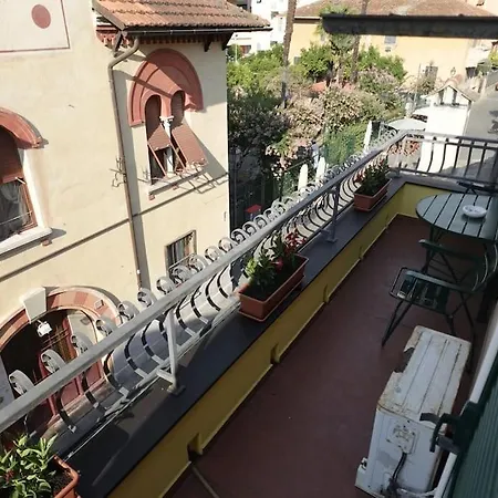 Palazzina Storica Al Mare, *