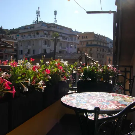 Palazzina Storica Al Mare, * Ραπάλο